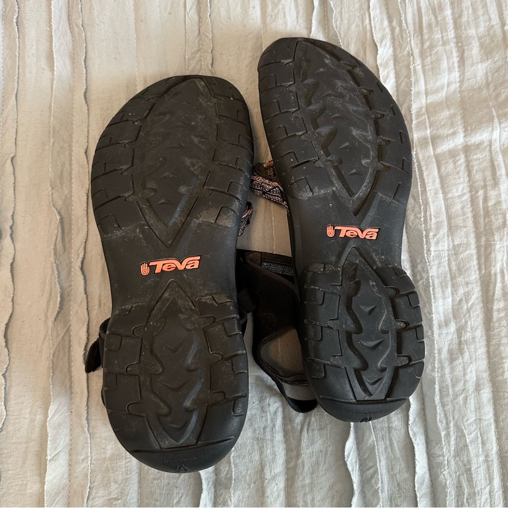 Teva Verra Hiking Sandal | Size 10 - Picture 6 of 7